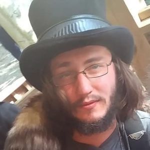 Meet your Posher, James